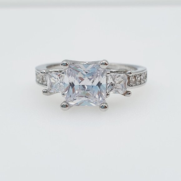 - ✨Exquisite 925 Silver Plating Cushion CZ Diamond Ring, GPMB1474-8 - Picture 6 of 6